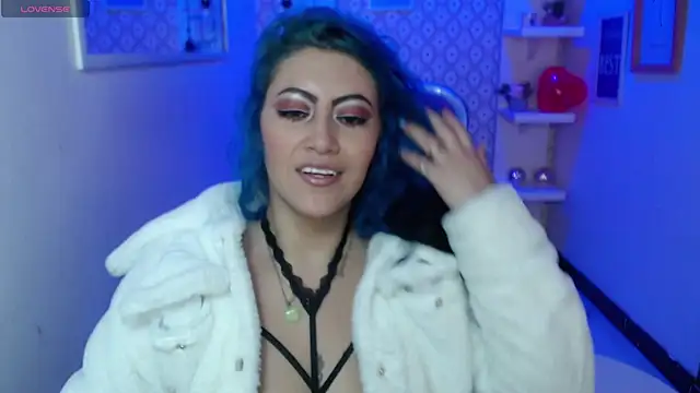 scarleth blue online show from 02-15-25, 03:09