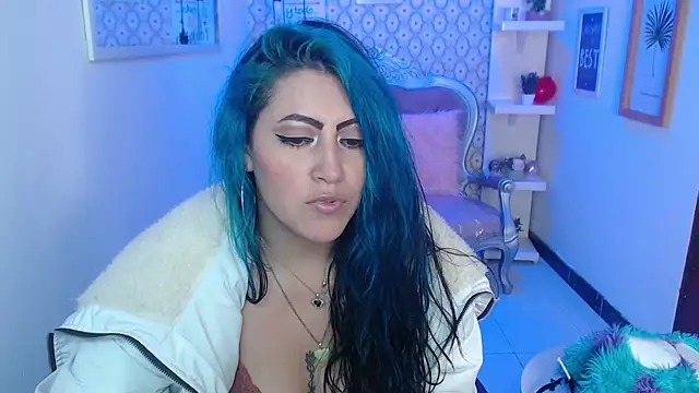 scarleth blue online show from 02-26-25, 09:42