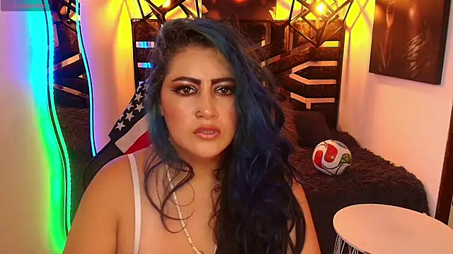 Snapshot of scarleth_blue chatting on 07-17-26, 03:13 scarleth blue online show from 07-17-26, 03:13