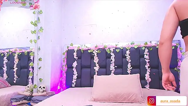 canela oss online show from 10-10-25, 01:32