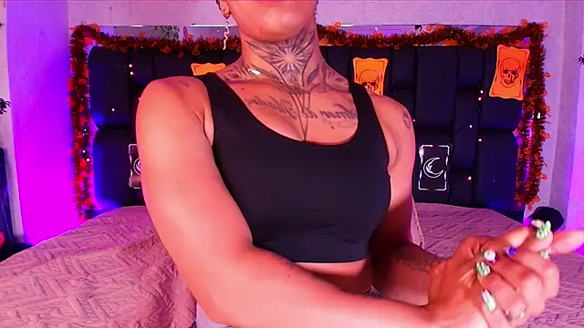 canela oss online show from 10-11-25, 12:04