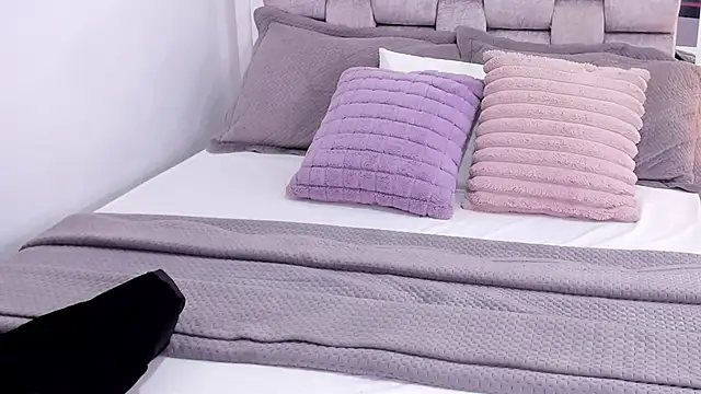 Camilaa bueno online show from 04-22-26, 11:17