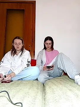 ella grays online show from 01-11-26, 05:29