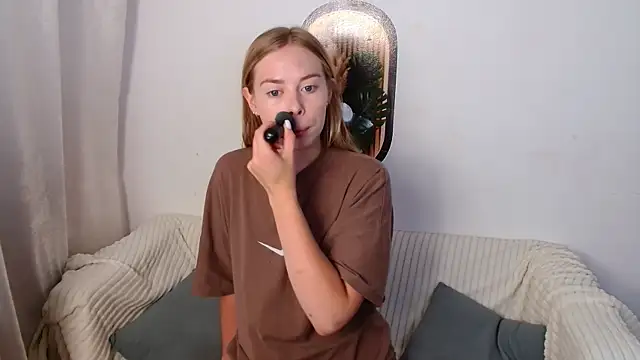 Snapshot of sofiaa_here chatting on 06-24-26, 12:09 sofiaa here online show from 06-24-26, 12:09
