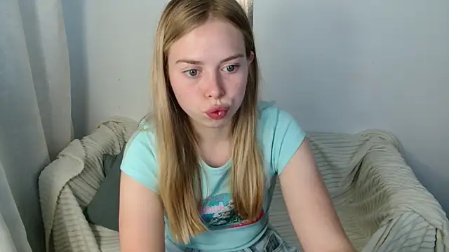 Snapshot of sofiaa_here chatting on 07-06-26, 12:07 sofiaa here online show from 07-06-26, 12:07