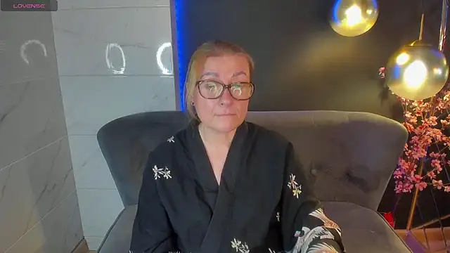 AlexandraKind online show from 02-02-25, 07:46