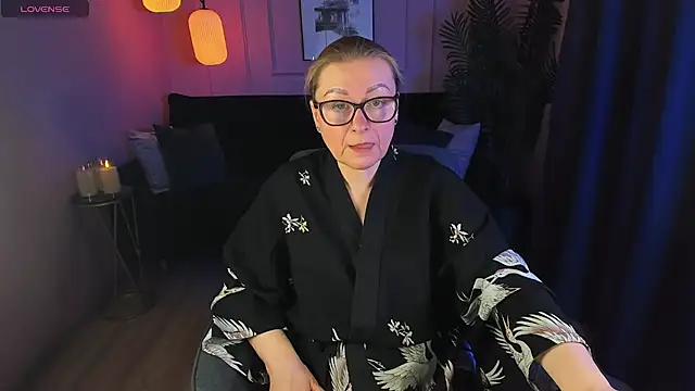 AlexandraKind online show from 02-15-25, 08:43