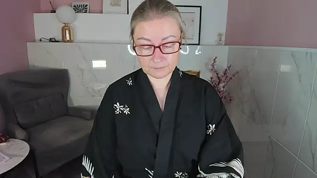 AlexandraKind online show from 09-14-25, 01:32