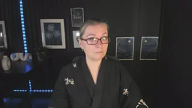 AlexandraKind online show from 09-24-25, 01:25