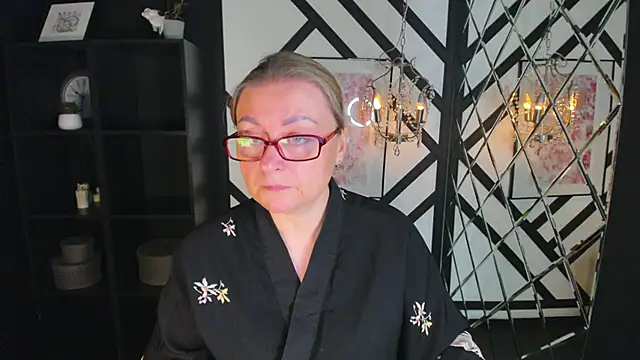 AlexandraKind online show from 10-03-25, 01:41