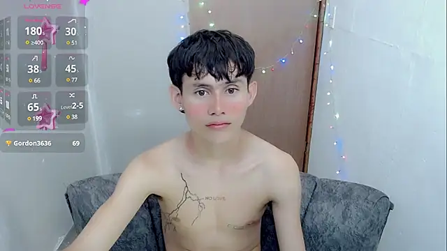 tanjiro cute online show from 12-22-24, 09:55