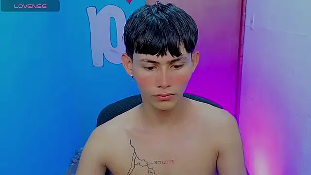 tanjiro cute online show from 03-21-26, 02:49