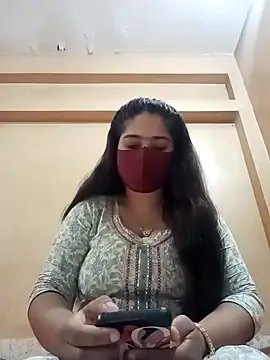 Magical Girl- online show from 02-03-25, 07:40