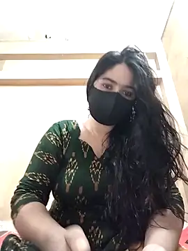 Magical Girl- online show from 10-05-25, 04:00