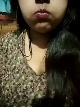 Love-Veronica online show from 04-26-26, 01:42