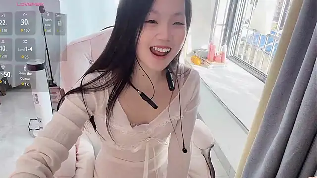 Lena-yyds online show from 11-26-25, 07:20