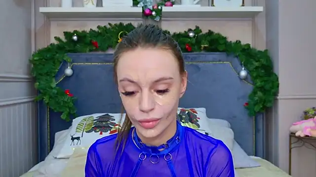 RebeccaMartons online show from 12-23-24, 12:57