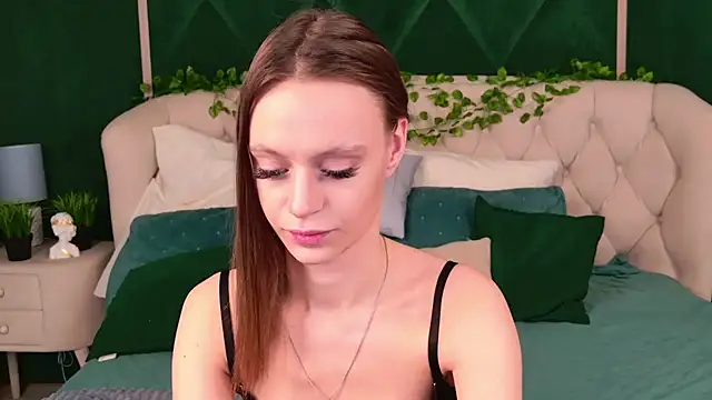 RebeccaMartons online show from 03-17-25, 03:14