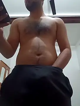 smartboy010101 online show from 12-14-24, 01:05