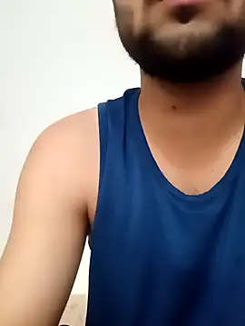 smartboy010101 online show from 10-03-25, 04:31