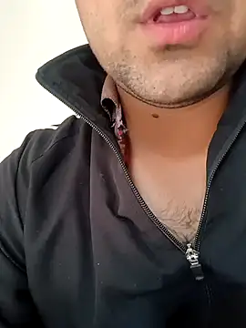 smartboy010101 online show from 11-18-25, 04:17