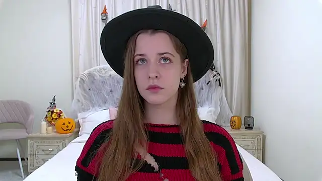 AgataAisitt online show from 10-29-25, 05:36