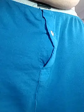 ChuckyyDee online show from 04-17-26, 06:33