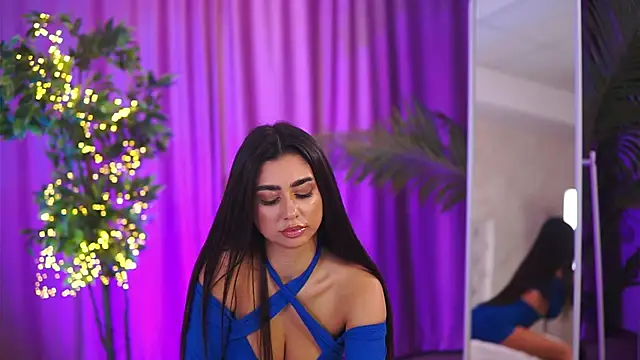 YemayaLuna online show from 12-11-24, 08:18