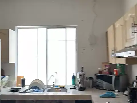 Snapshot of joanraay chatting on 03-19-26, 07:29 joanraay online show from 03-19-26, 07:29