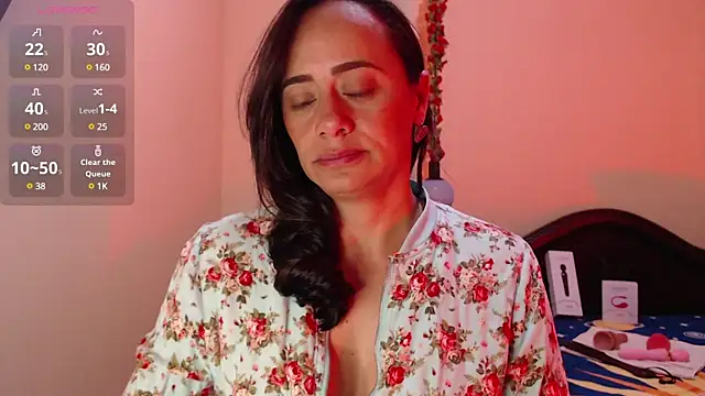 sara florez1 online show from 02-05-25, 11:02