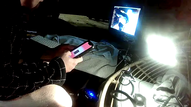 Snapshot of Fuckboy4public chatting on 12-15-24, 02:27 Fuckboy4public online show from 12-15-24, 02:27