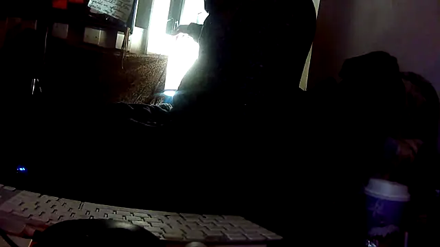 Snapshot of Fuckboy4public chatting on 12-16-24, 10:18 Fuckboy4public online show from 12-16-24, 10:18