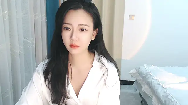 zoe-keke online show from 01-05-25, 11:04