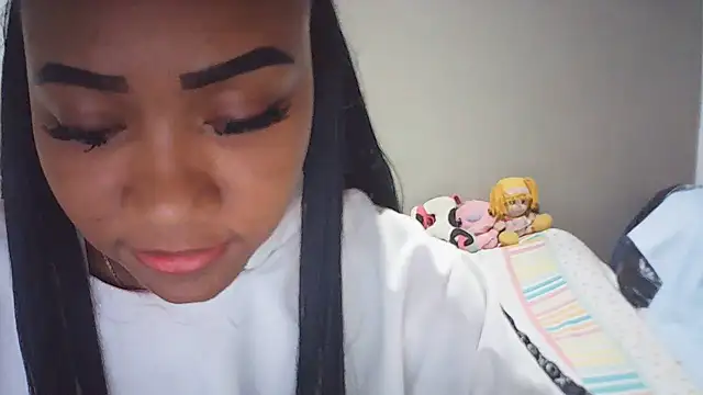 Fariana01 online show from 06-16-26, 01:41