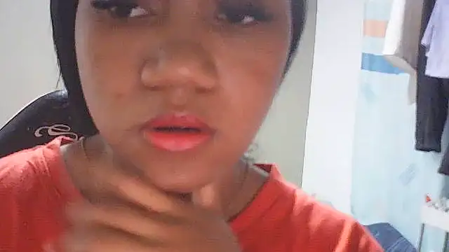 Fariana01 online show from 06-25-26, 11:42
