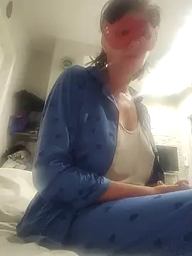 Vagabondainnamorata online show from 09-29-25, 05:01