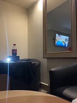 liriwan online show from 03-24-26, 07:30