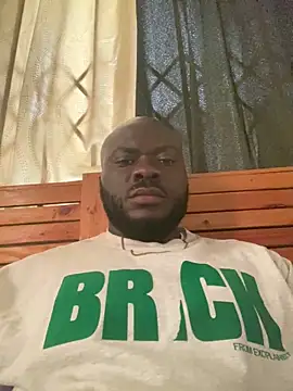 Snapshot of Suckmehar chatting on 12-25-24, 02:45 Suckmehar online show from 12-25-24, 02:45