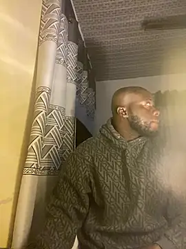 Snapshot of Suckmehar chatting on 01-29-25, 07:43 Suckmehar online show from 01-29-25, 07:43