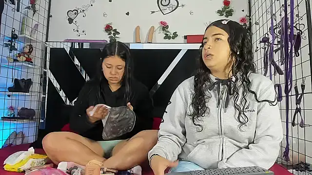 abby eemily online show from 11-26-25, 12:17