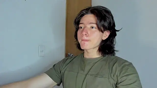 AngelBennet  online show from 11-19-25, 12:43