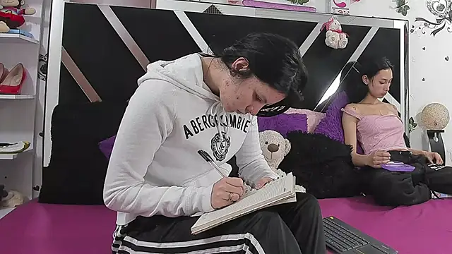 thedream girls online show from 09-27-25, 12:10