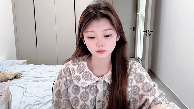 yangyang-1115 online show from 10-22-25, 05:08