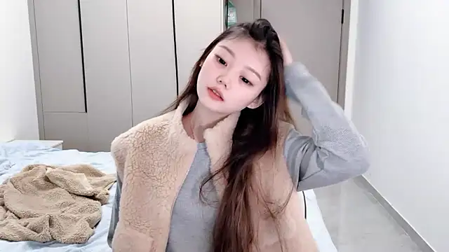 yangyang-1115 online show from 10-23-25, 04:56