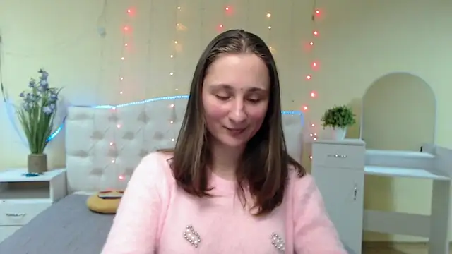 MichelLeee online show from 01-16-25, 12:09