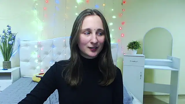 MichelLeee online show from 01-20-25, 03:28