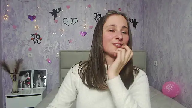 MichelLeee online show from 02-07-25, 06:24