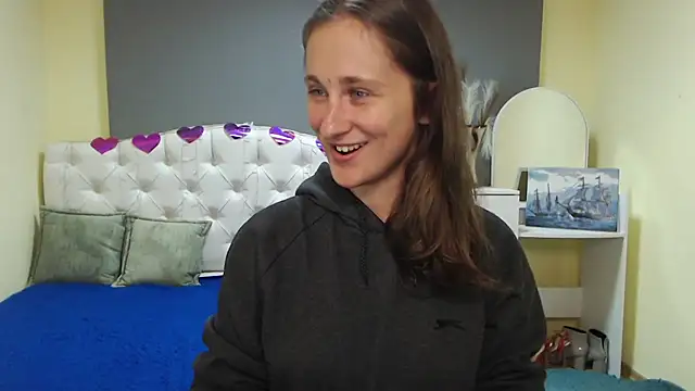 MichelLeee online show from 09-18-25, 11:12