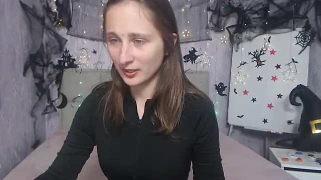 MichelLeee online show from 10-17-25, 11:13