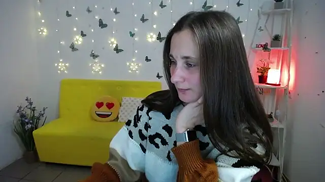 MichelLeee online show from 04-22-26, 11:34